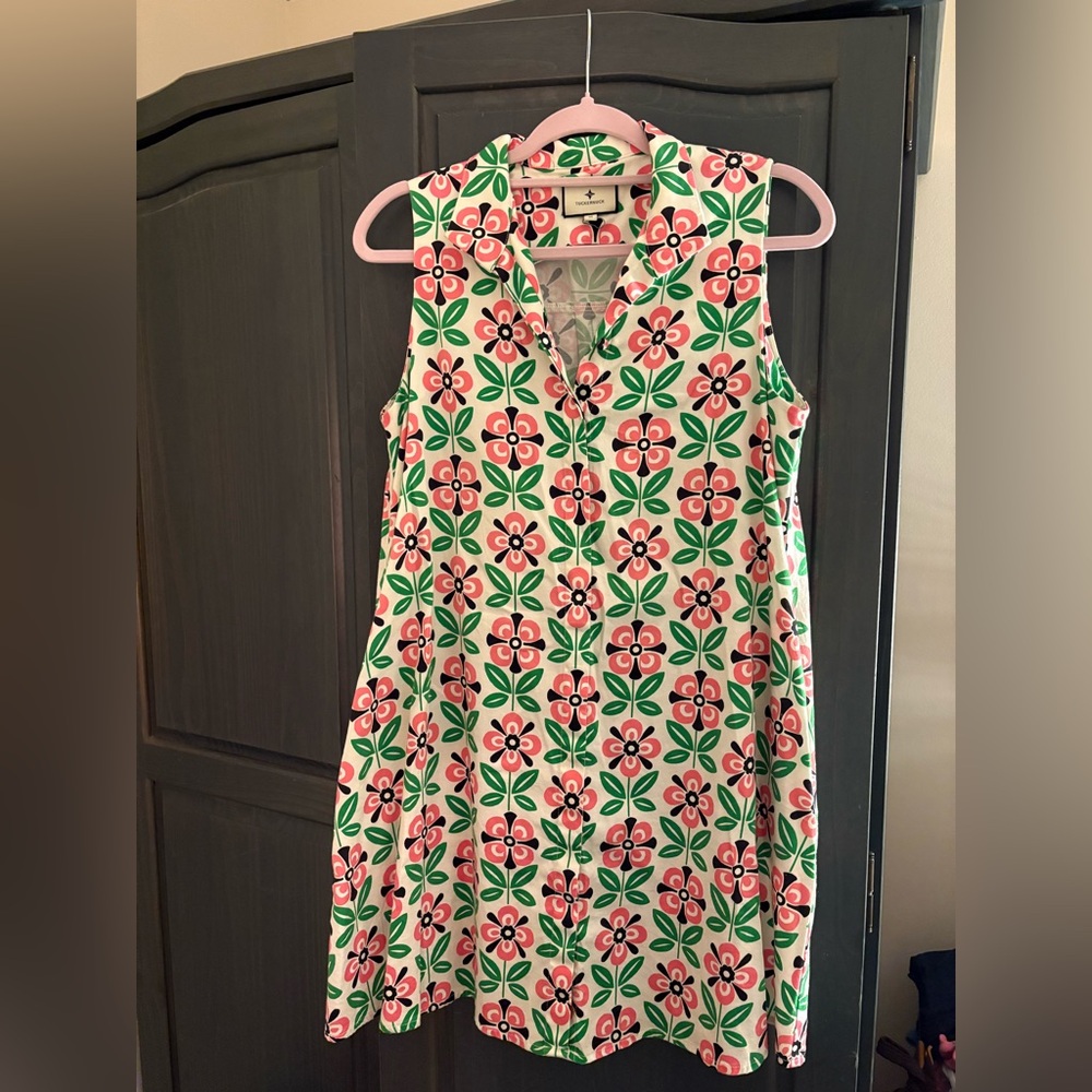 NWOT Tuckernuck Sleeveless Charlie Shurt Dress Floral Sz medium